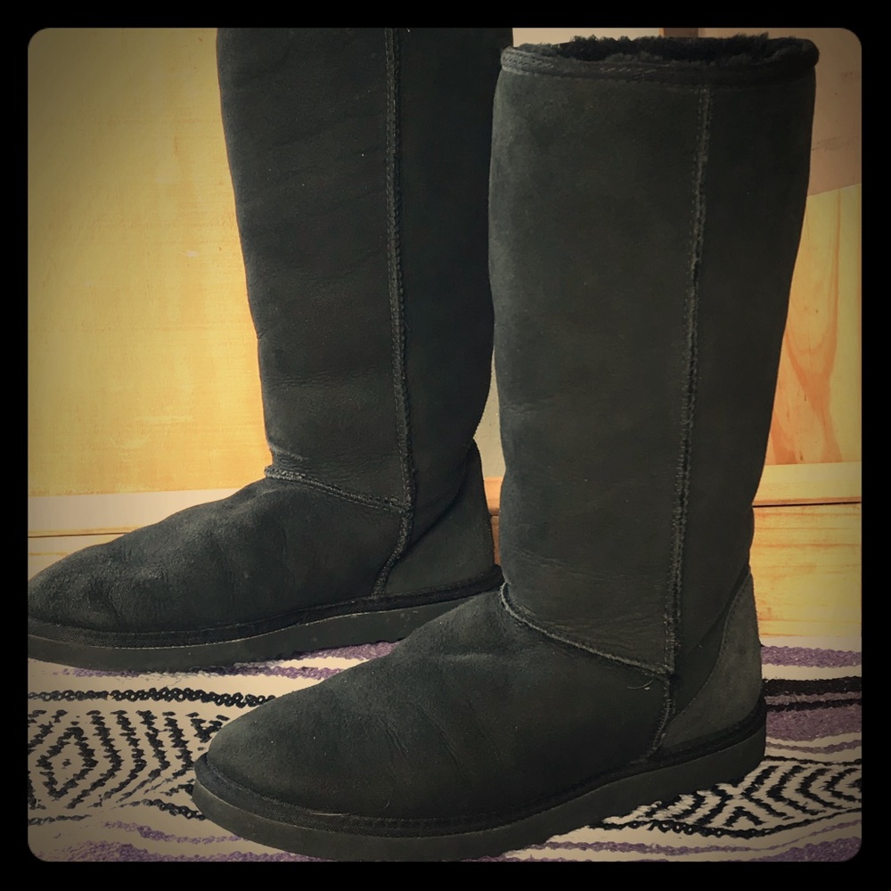Classic Tall Ugg Boots size 9